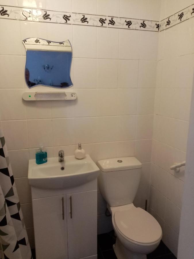 The Guest House Abergavenny Extérieur photo