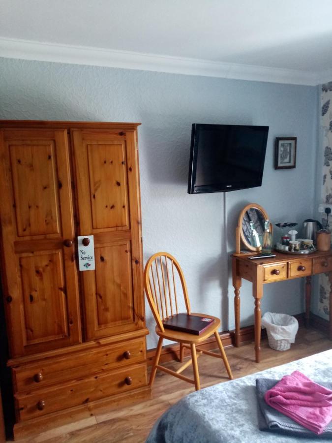 The Guest House Abergavenny Extérieur photo