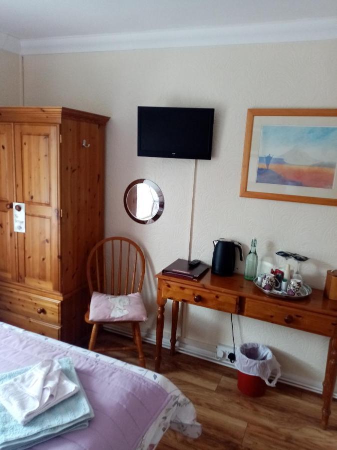 The Guest House Abergavenny Extérieur photo